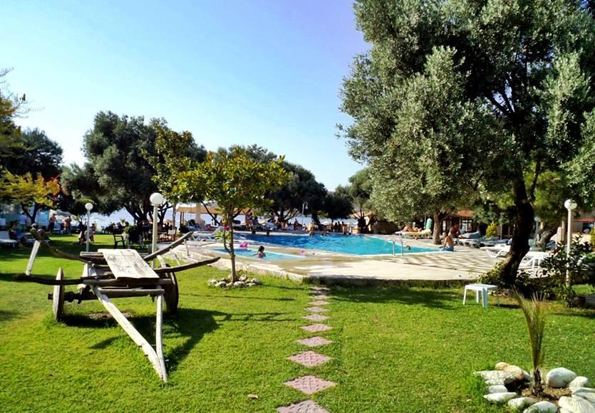 Club Mackerel Holiday Village Фоча Екстериор снимка