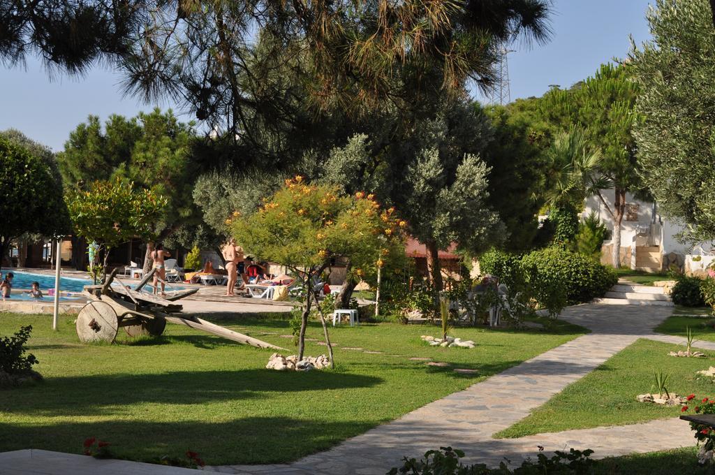 Club Mackerel Holiday Village Фоча Екстериор снимка
