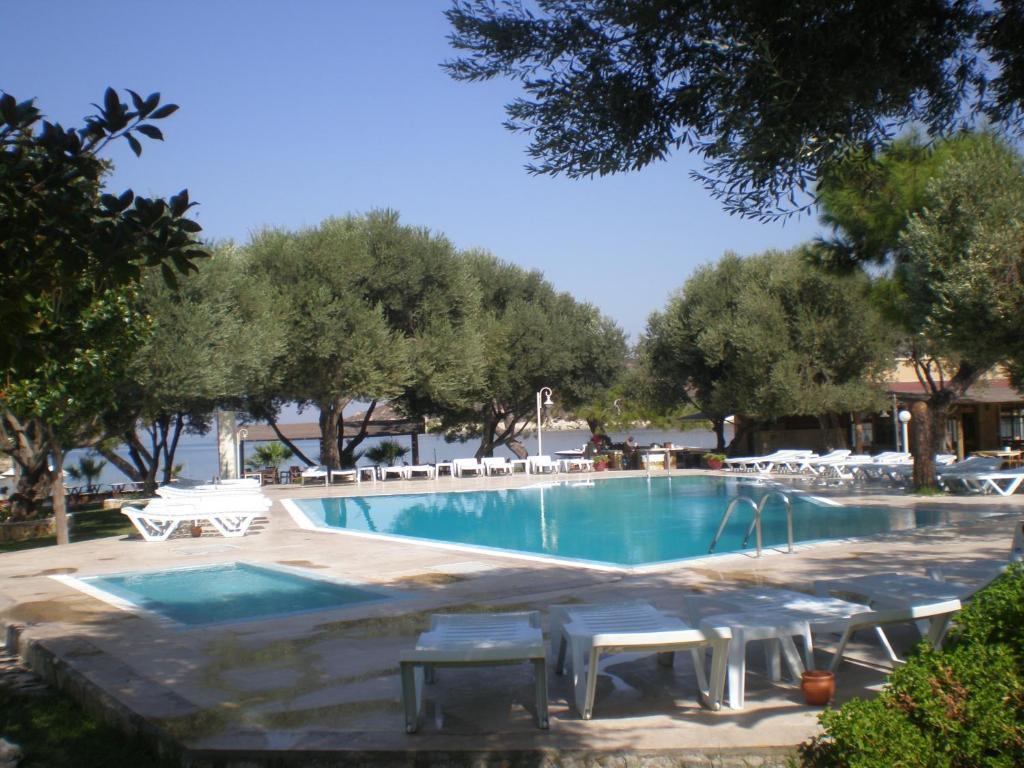 Club Mackerel Holiday Village Фоча Екстериор снимка