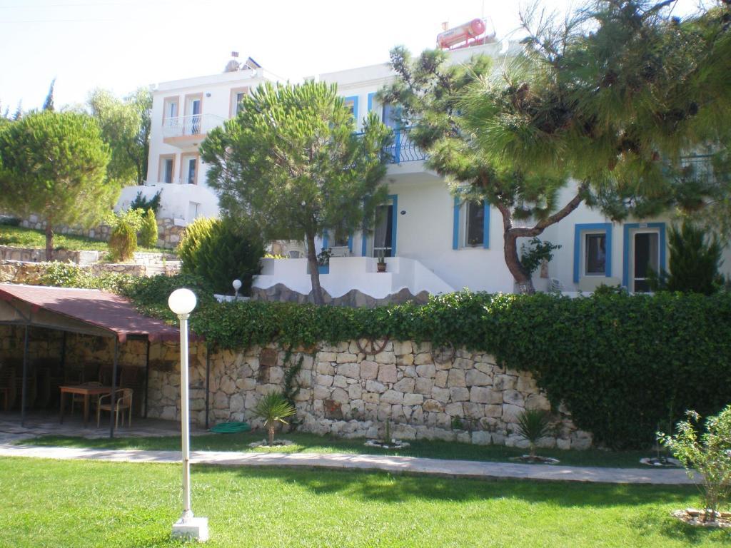 Club Mackerel Holiday Village Фоча Екстериор снимка